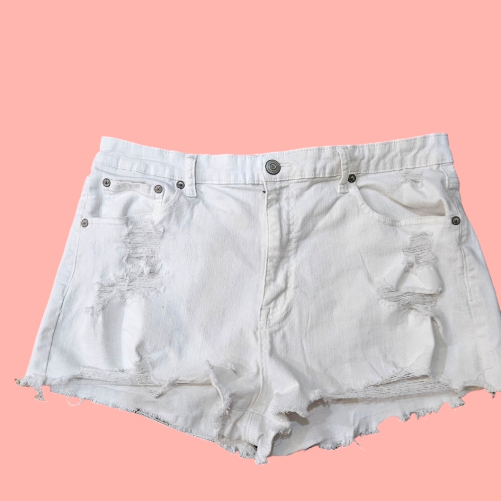 Aeropastale White Jean Shorts.‎ Size 16